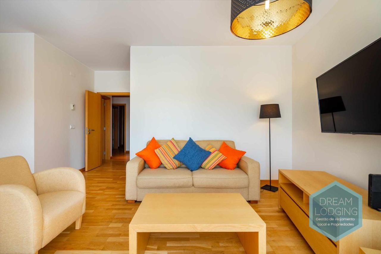 Marina View - Dream Lodging Appartamento Albufeira Esterno foto